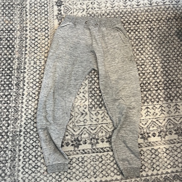 BOGO Men’s sweats Zine and Hind - Picture 2 of 9